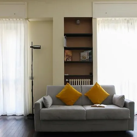 Apartment Plum Guide - Phantom Milan